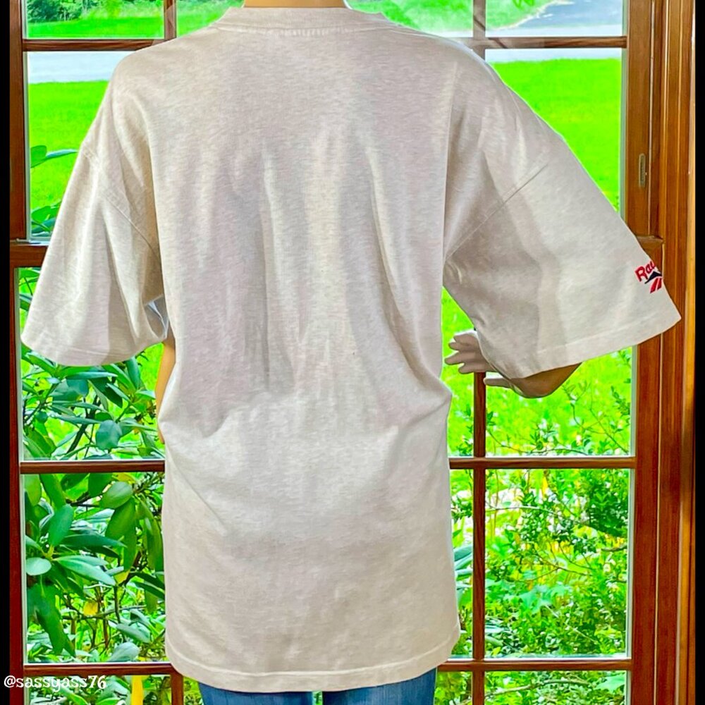 ▪️VTG▪️LIVERPOOL FOOTBALL CLUB▪️REEBOK▪️Unisex Embroidered Chest Cotton Shirt - Picture 2 of 8